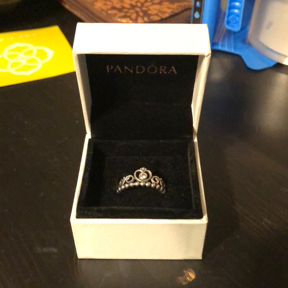 Pandora Princess Ring